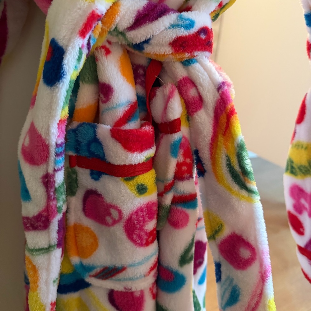 Dylan's Candy Bar Colorful Candy soft and fuzzy Kids Robe size L/XL - Picture 4 of 6